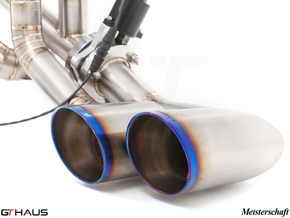 Premium exhaust tips for Ferrari F430 Coupe/Spider, showcasing Meisterschaft craftsmanship and stainless steel finish.