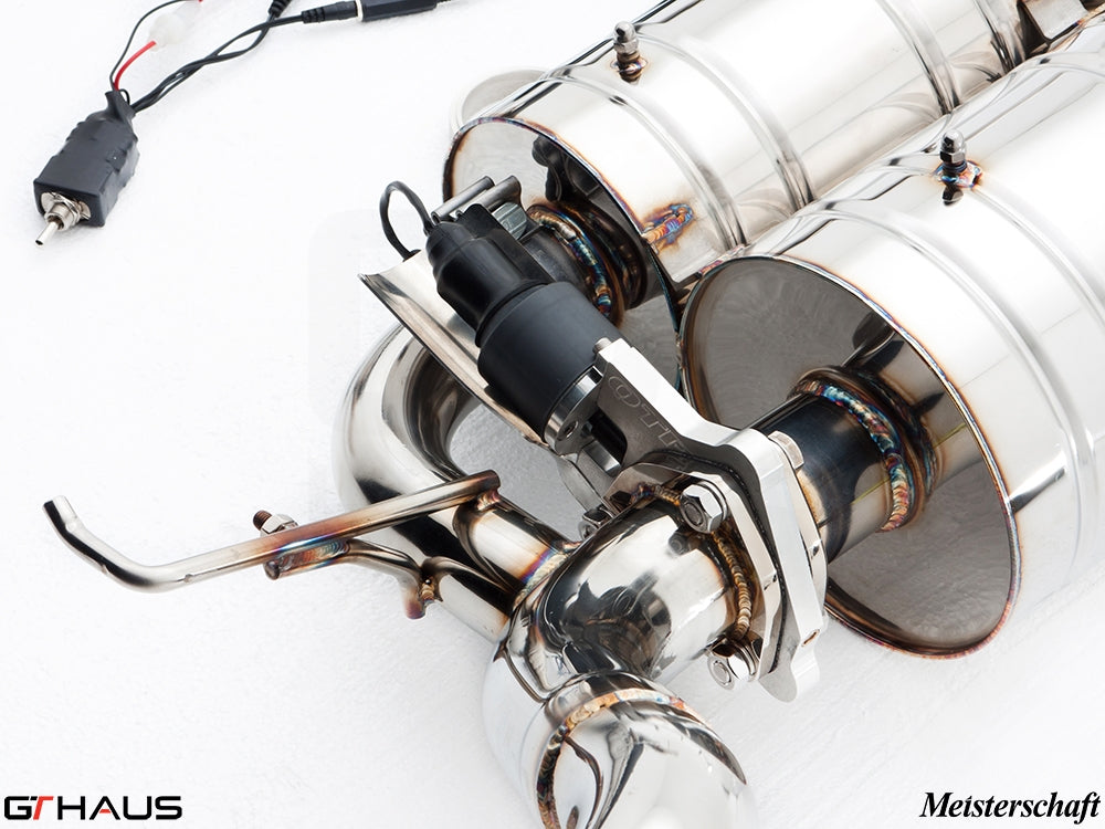 Premium exhaust system for BMW E60 M5 Sedan V10, featuring electronic valve control and high-quality stainless steel construction.