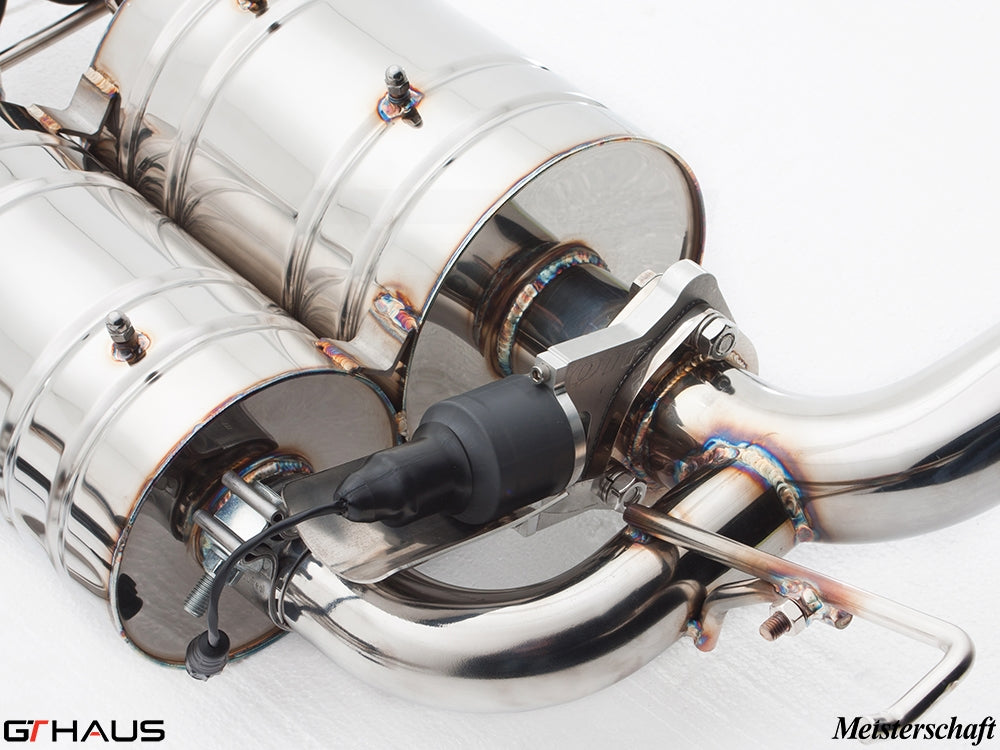 Premium exhaust system for BMW E60 M5 Sedan V10, featuring stainless steel construction and electronic valve control.