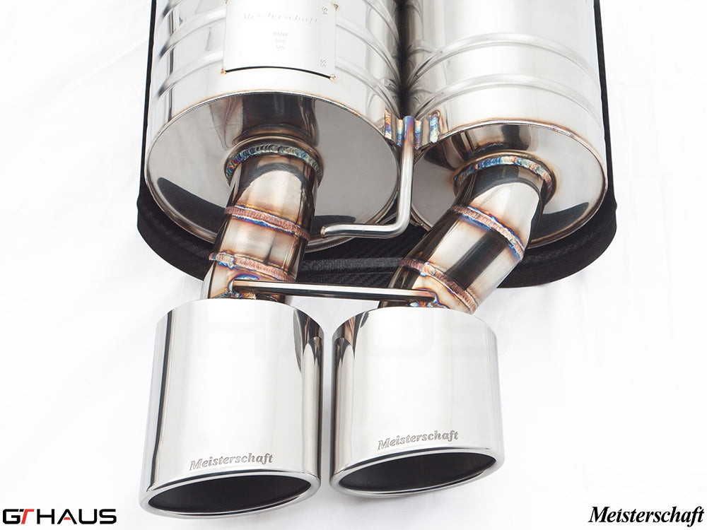 Premium Meisterschaft exhaust system for BMW E60 M5 Sedan V10, featuring polished tips and high-quality stainless steel construction.