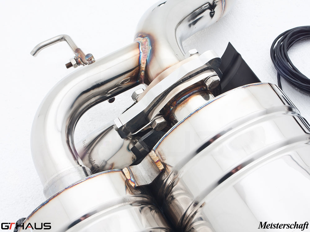 Premium stainless steel exhaust system for BMW E60 M5 Sedan V10, featuring electronic valve control for enhanced performance.