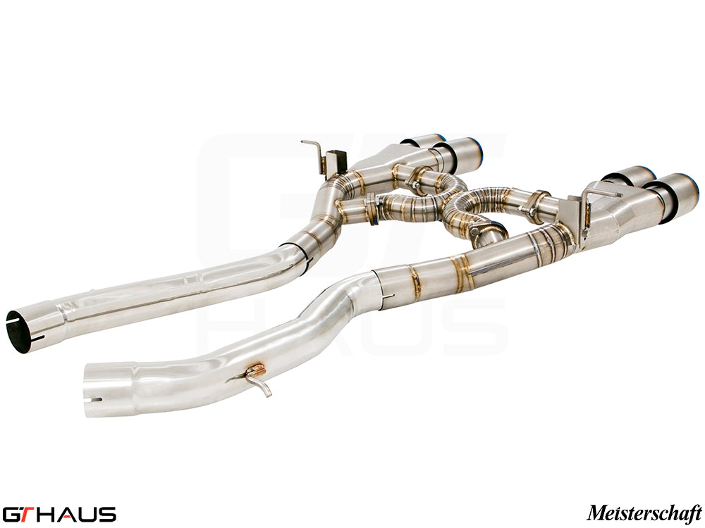 Premium stainless steel exhaust system for BMW F80/82/83 M3/M4 I-6 Turbo, enhancing performance and sound.