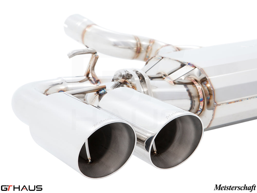 Premium exhaust system for 2024+ Porsche Cayenne SUV/Coupe, featuring polished stainless steel tips and advanced design.